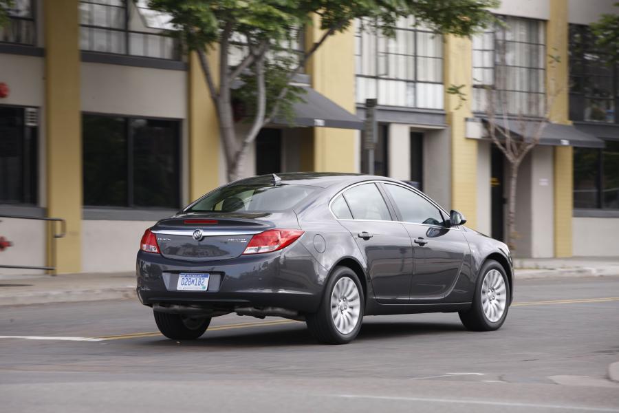  Buick Regal 2011 года  (фото 58 из 77)